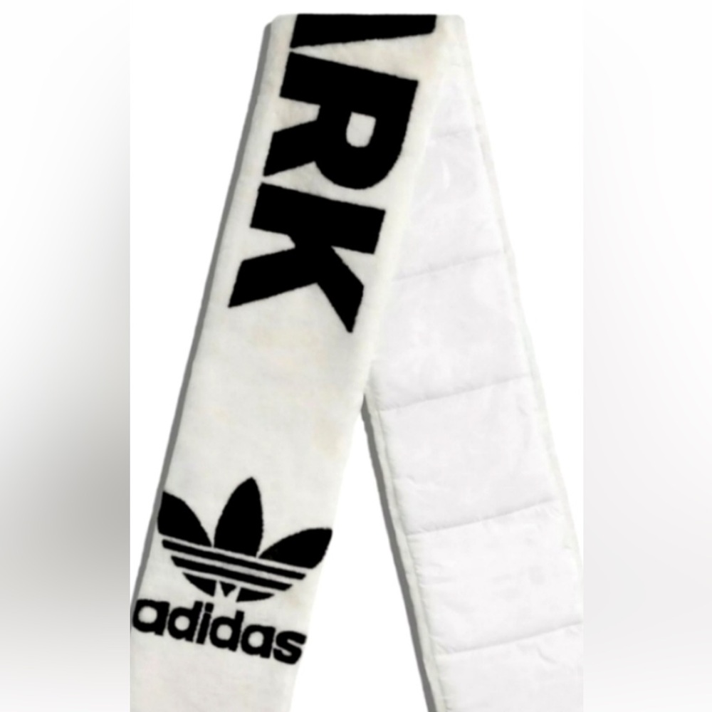 Adidas Black and White Fleece Accessory Scarf IVY PARK Limited Edition